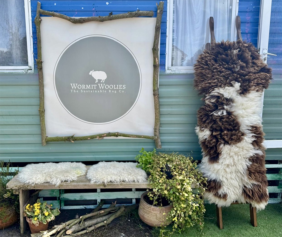 Felt your own Rug at Burmieston